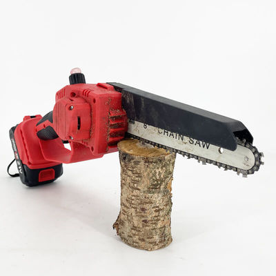 Industrial 8'' Chain Saw 21V Power With Battery For Wood Sawing