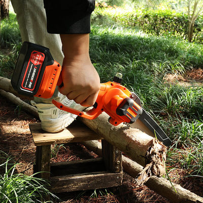 Mini Cordless Brushless Chainsaw 6 Inch Electric Battery Powered Chainsaw With Auto Oil Pump System