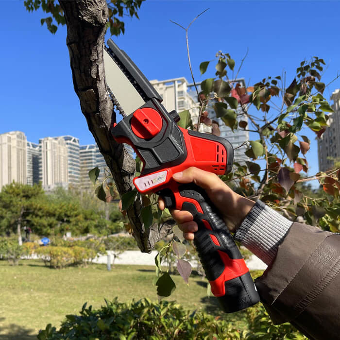 6inch Mini Electric Battery Power Chain Saw Cordless Li-Ion With Oil Lubrication
