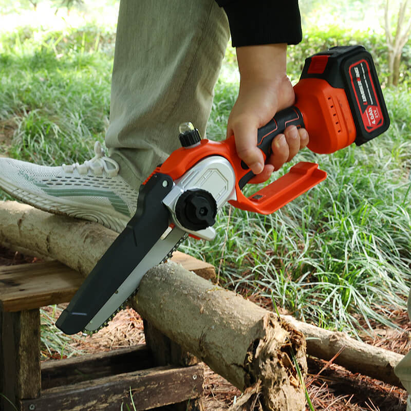 Mini Brushless Chainsaw 6 Inch Cordless Electric Battery Powered Chainsaw With Automatic Lubrication